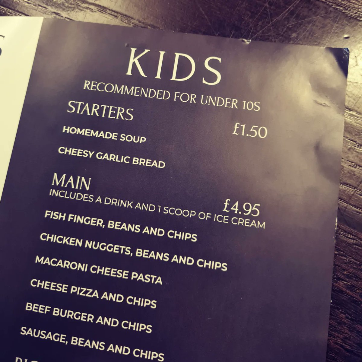 StationHotel1's tweet photo. 🎓 Schools Out 🎓
And all this week, kids eat free with us all day 🙌
Head down to enjoy any meal from our kids menu, with one child going free for each adult main meal purchased 👌 https://t.co/qpKtwVvEt7