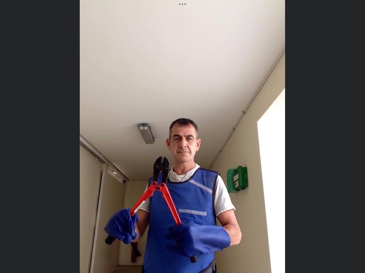 SNamecam's tweet photo. Kasabian - Stevie Lyrics https://t.co/O1wkf4iul8 via @YouTube #Heggie the beast I’d donate u safety equipment minus the mask😷Putin must know your a prize beast & your NFA,s have victims! Your corrupt Cumbria police enabled your historical sordid evil. An Active threat u are🔥👁 https://t.co/i8JBdH8unu