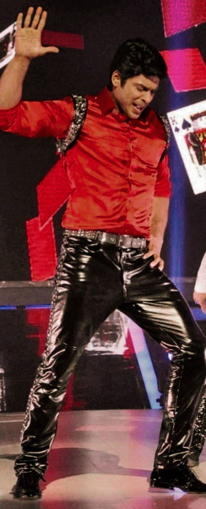 Sid in Jhalak.
.
.
#SidharthShukla//<a href="/sidharth_shukla/">Sidharth Shukla</a>
