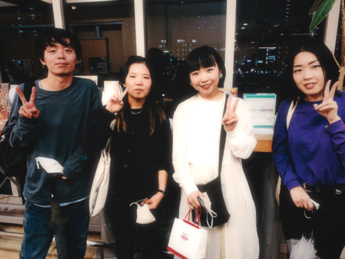 ___neomavexx's tweet photo. #魚の目 #煙とウララ
🥰🥰🥰🥰 https://t.co/n3lRYU8uix