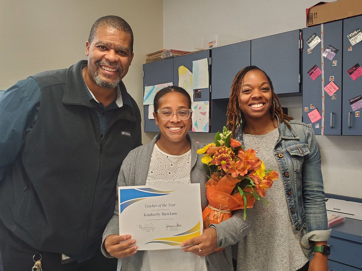 WingateESNC's tweet photo. Congratulations to Kimberly Hawkins, @WingateESNC Teacher of Year! #wingatestrong #learners2leaders @UCPSNC @AGHoulihan @ej111885 @educatingall @Hawksnest815 Jasmine Stowe https://t.co/FB1EugNaar