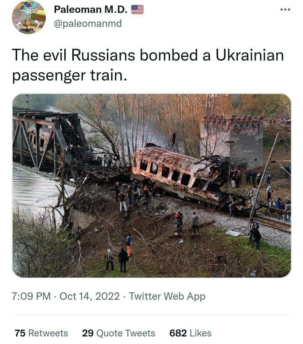 AgainCarlakak's tweet photo. I troll prezzolati di Washington spacciano la foto di un treno passeggeri bombardato in Serbia nell'aprile 1999 dagli americani (con annessa strage di civili) per un attacco aereo delle forze aerospaziali russe su un treno ucraino.
FATE SCHIFO!!!

#FuoriDallaNATO https://t.co/D1WiAN25w4