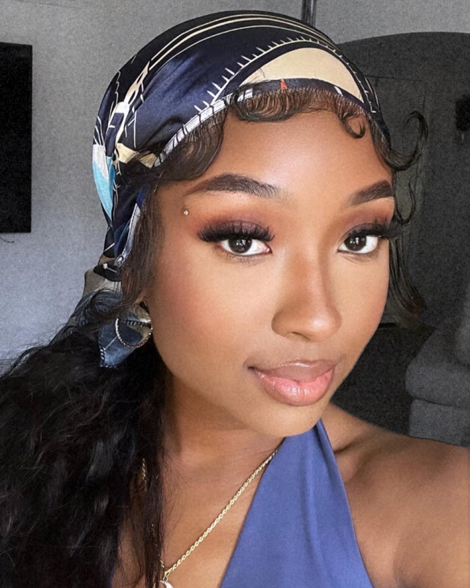 janetcollection's tweet photo. Get the Melt Lafichu Babyhair Scarf in your local or online beauty supply store!✨DM for more information✨
Credit: @chuchitrain
#janetcollection #protectivestyles #lacewig #lacewigs #lacewiginstall #wiginstall #wigsforblackwomen #wiglife #wigtutorial #wigs #babyhair #scarf https://t.co/iZ34eaQtjL