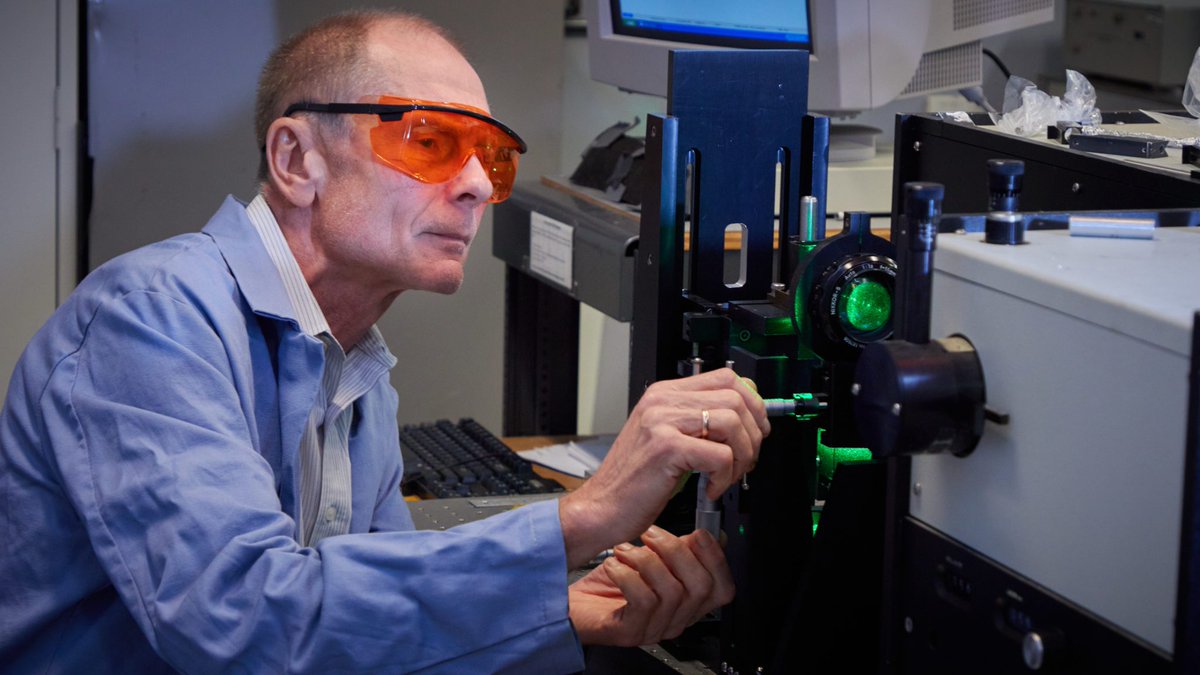 ClemsonScience's tweet photo. From detecting infections to cleaning the air, Clemson scientists are using fibers to find solutions in their research.

Read more in Clemson News: https://t.co/XIdSbFNwZ7

#NationalChemistryWeek #ClemsonScience https://t.co/zVYD8fxKTj
