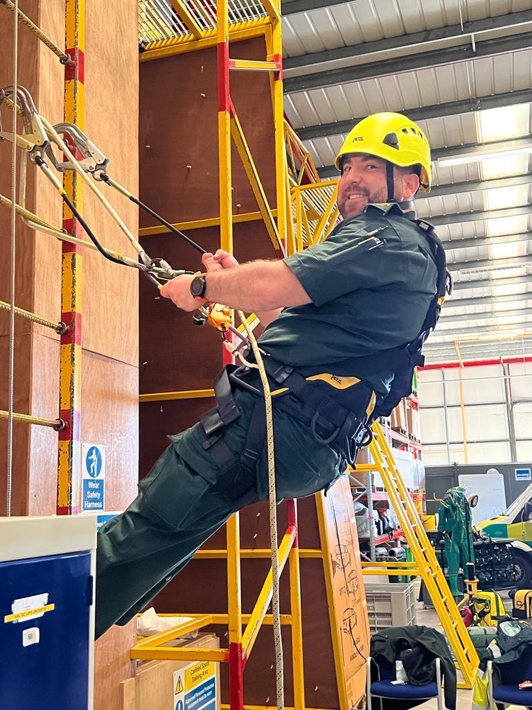 On Friday our AAP14 course visited HART and HEMS to get an insight into the work of these specialist teams