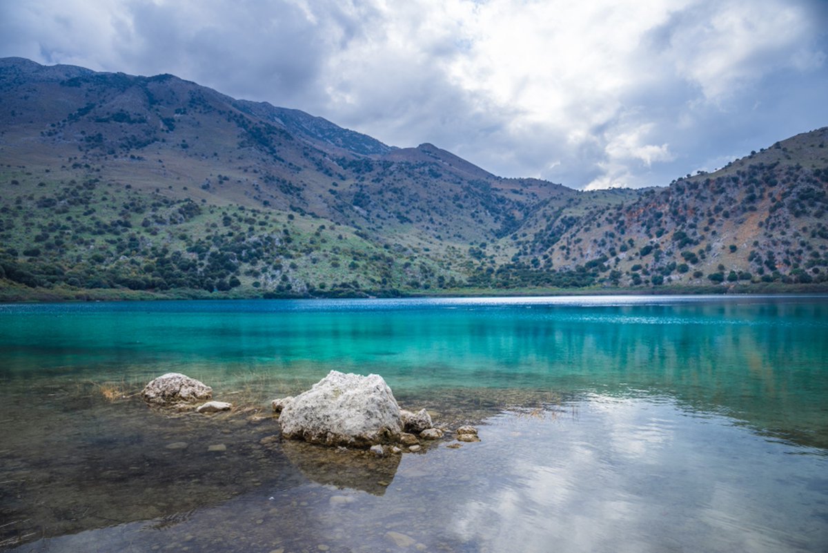 Incred_Crete's tweet photo. Visit Kournas Lake in Chania and enjoy peaceful and joyful moments like this one!

Μια βόλτα στη λίμνη Κουρνά σε γεμίζει στιγμές γαλήνης και ευτυχίας όπως αυτή!

#incrediblecrete #sensetheauthentic #incredible_crete #Crete #Chania #Kournaslake #picoftheday https://t.co/RcGJbUs99W
