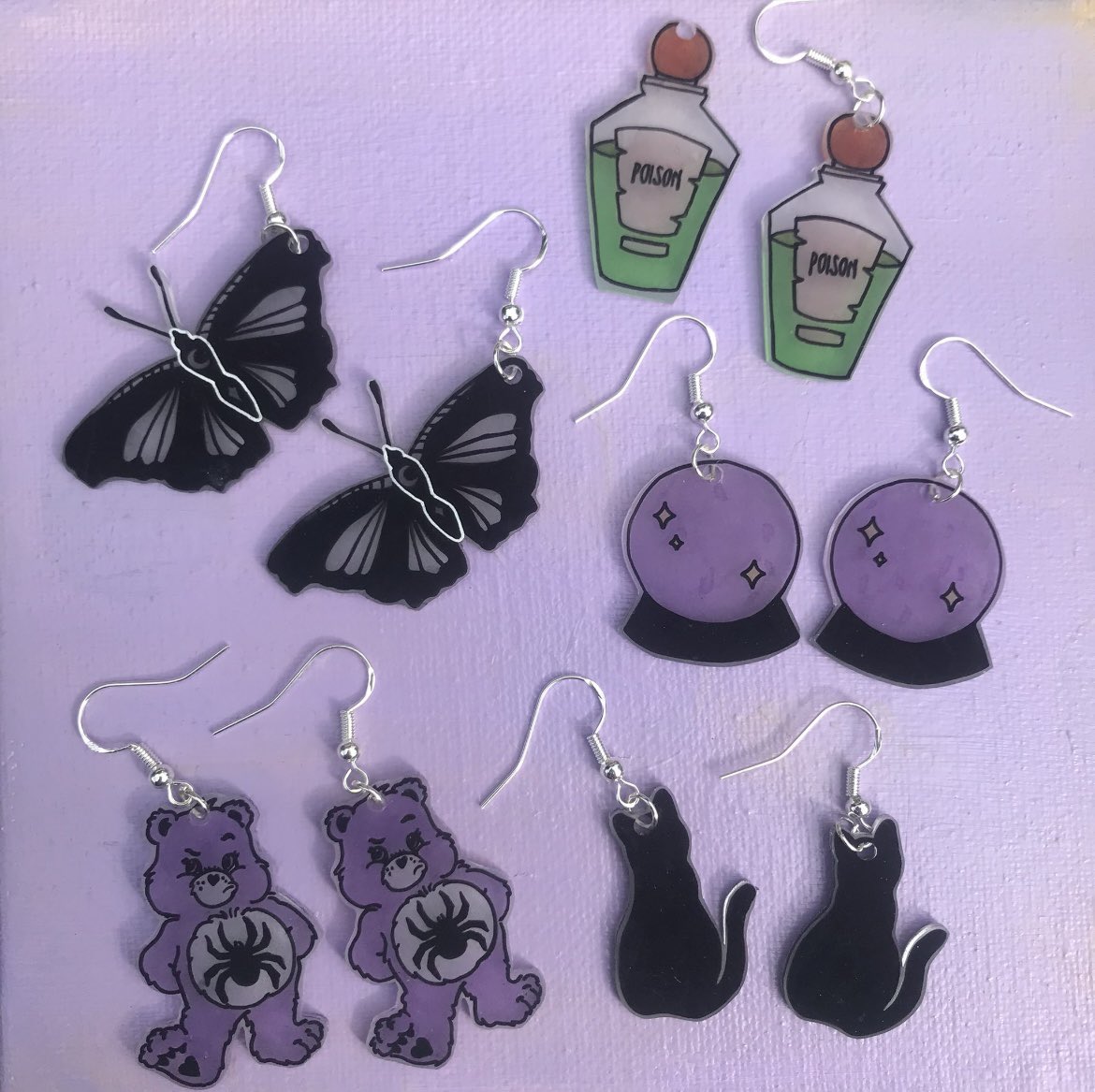 eloisebyellen's tweet photo. my halloween earring update will be live on 19th october at 9:30pm (BST) ready for spooky season! 🎃🔮☠️ 

which earrings are your favourites? 👻 https://t.co/GNuiFnahfO