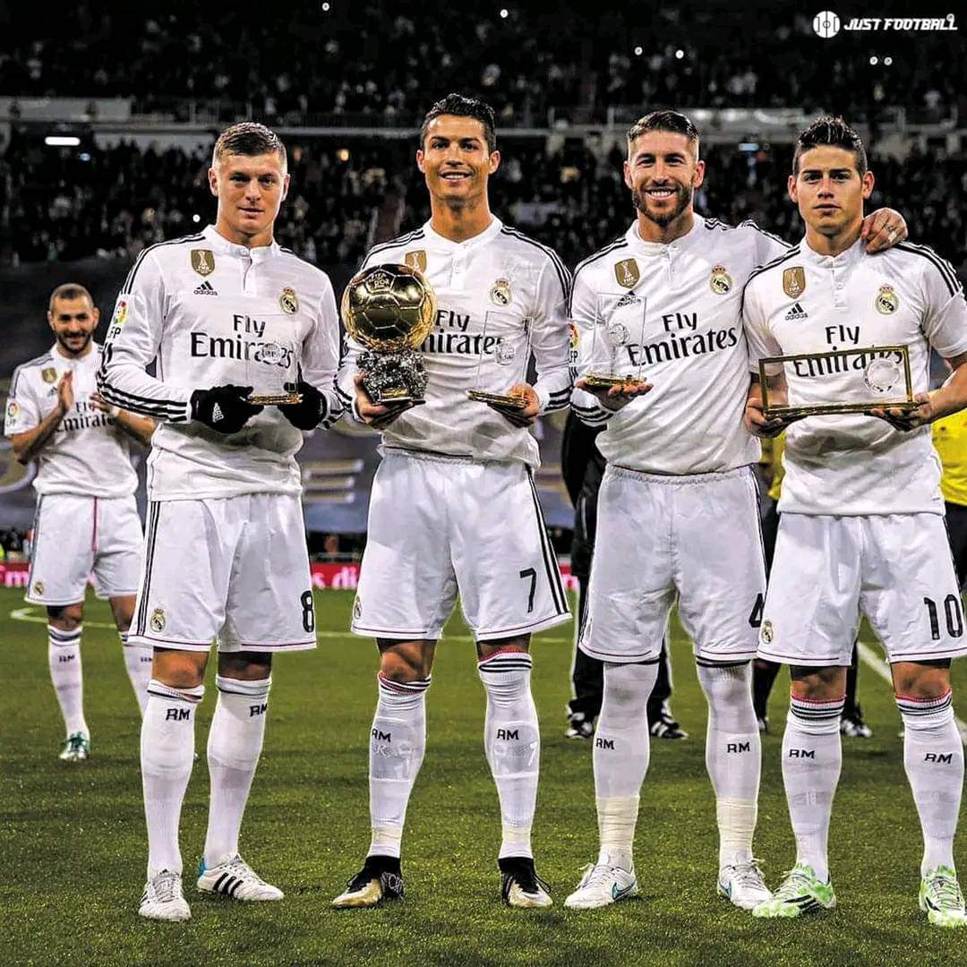WelBeast's tweet photo. Benzemas win goes beyond football. It's patience, resilience, consistency and hardwork. Above all, clap for others when they win, your time will come eventually. Congratulations Benzema. https://t.co/iqks1sn3um