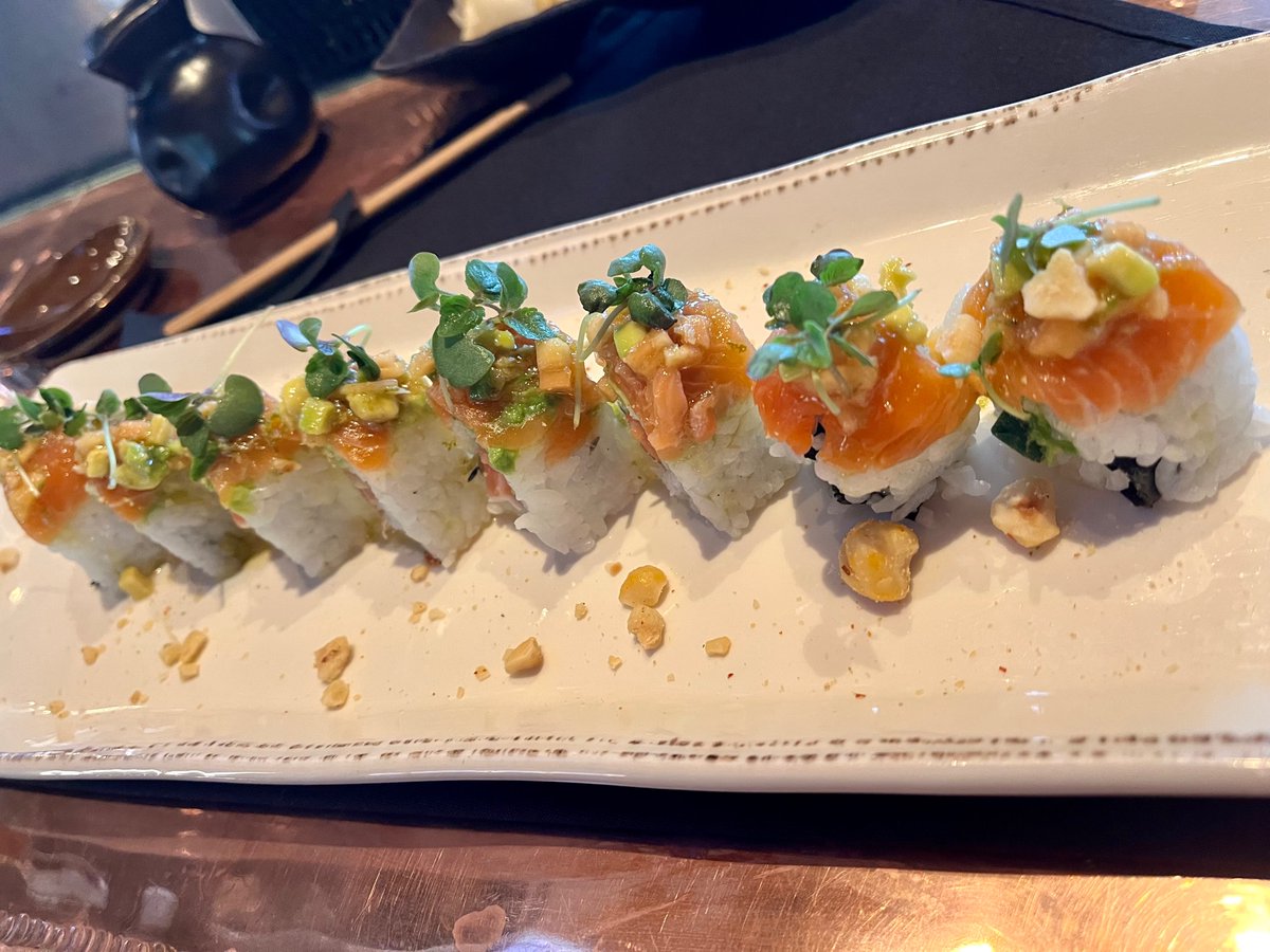 OceanTapas's tweet photo. King salmon roll: Columbia River king salmon, hazelnuts, papaya, and white soy lime vinaigrette @WaterGrill https://t.co/YDP9RBNV5X