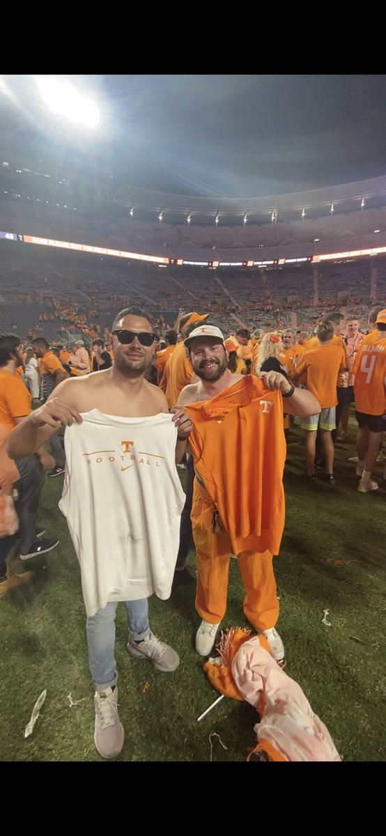 I’m still laughing that <a href="/calebmitchellll/">Caleb</a> and I did a jersey swap on the field Saturday.😂