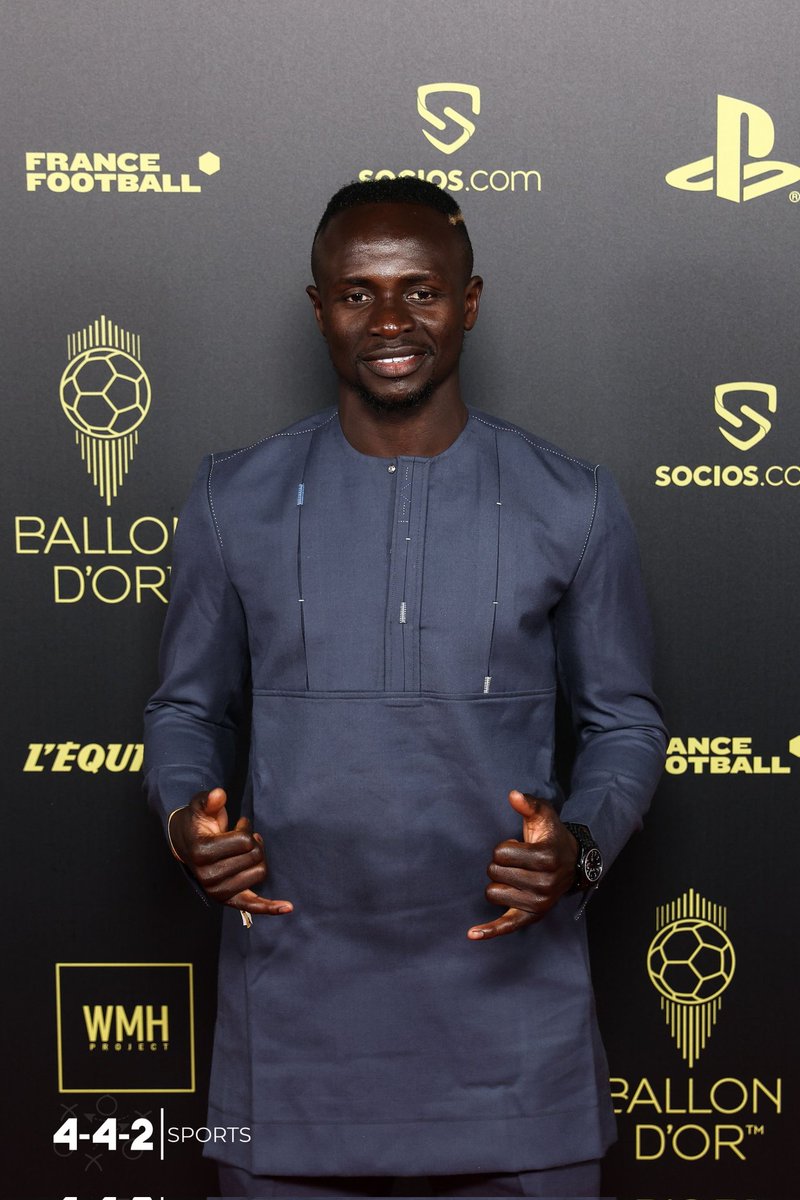 442Sports22's tweet photo. Sadio Mané acreedor del Premio Sócrates.
El jugador senegales 🇸🇳 ha sido elegido como ganador del premio Sócrates por su contribución en las luchas sociales de su país. https://t.co/QbUZusJtYA