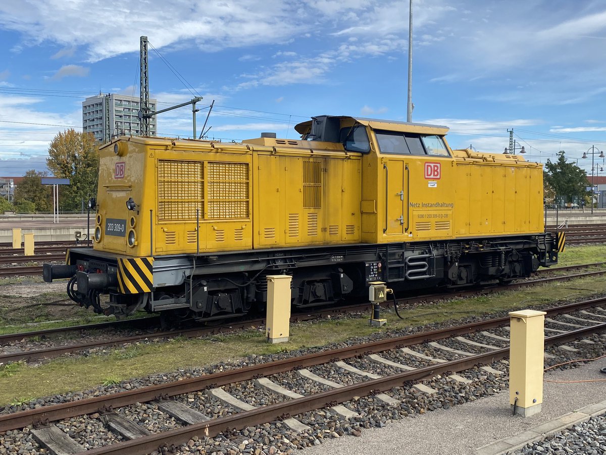thalys74's tweet image. #DresdenHbf #BR203 #DBNetz 🤩😎☀️👍🏻