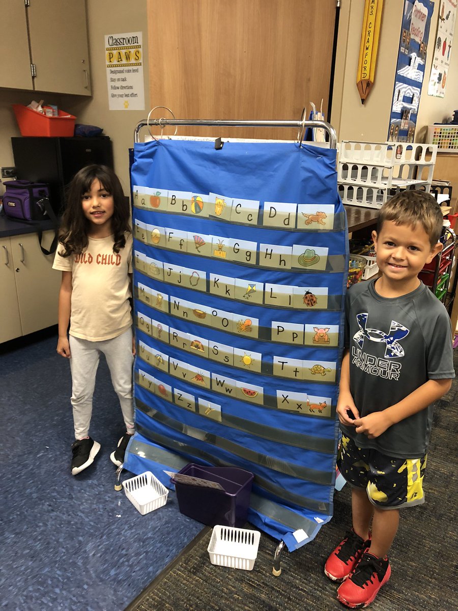 Rebuilding the alphabet chart!! #tesbulldog #wallerisdgreatness <a href="/kristeneckerman/">Kristen</a> <a href="/CastellanosAsh/">Ashley Castellanos</a>  <a href="/crystalmielke/">Crystal Mielke</a>