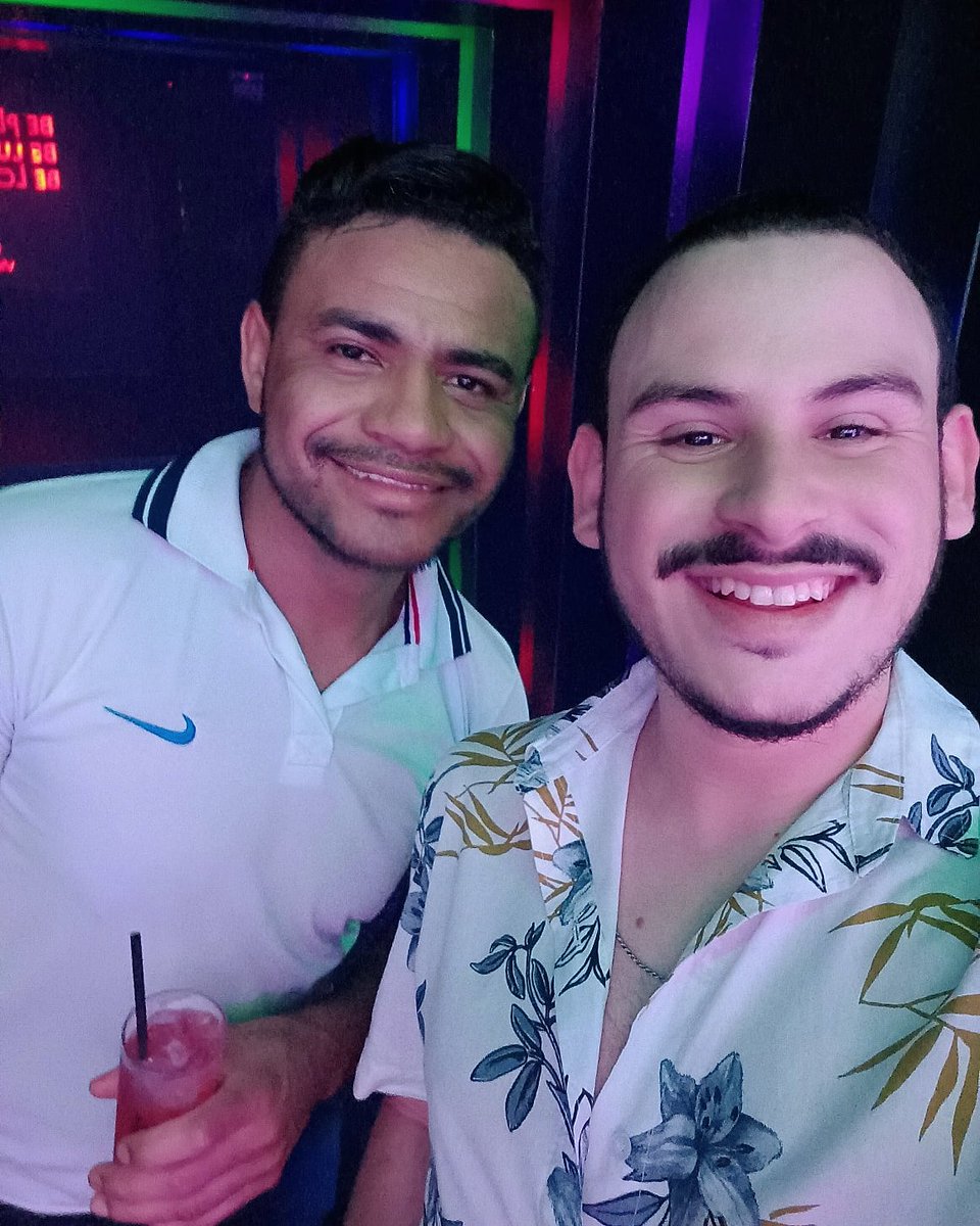 RobertSilva68's tweet photo. 🌈 https://t.co/xWEHVjdNAi
