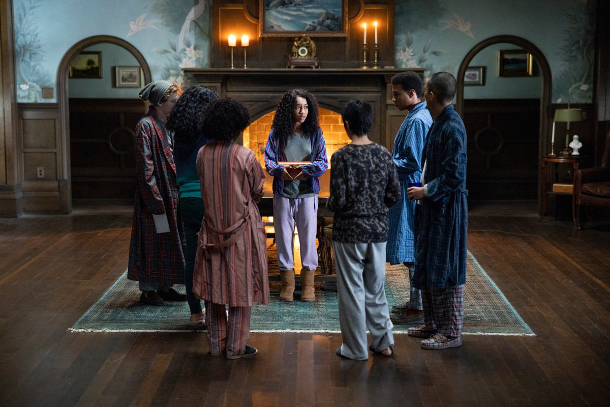IndieWire's tweet photo. #TheMidnightClub co-creator Leah Fong tells IndieWire about the adaptation process and structural influences for the new Netflix anthology series, from the author who inspired the show to "Lost": https://t.co/nezcWJNibI https://t.co/ZgVoNshS9f