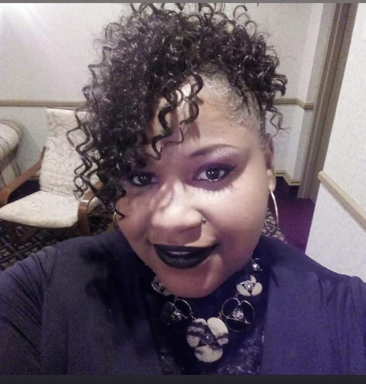 LiCollections's tweet image. Did you hit the link today I know I did let's bring it in home #FabOver40 #LisaMonay #ForwardMovement votefab40.com/2022/lisamonay