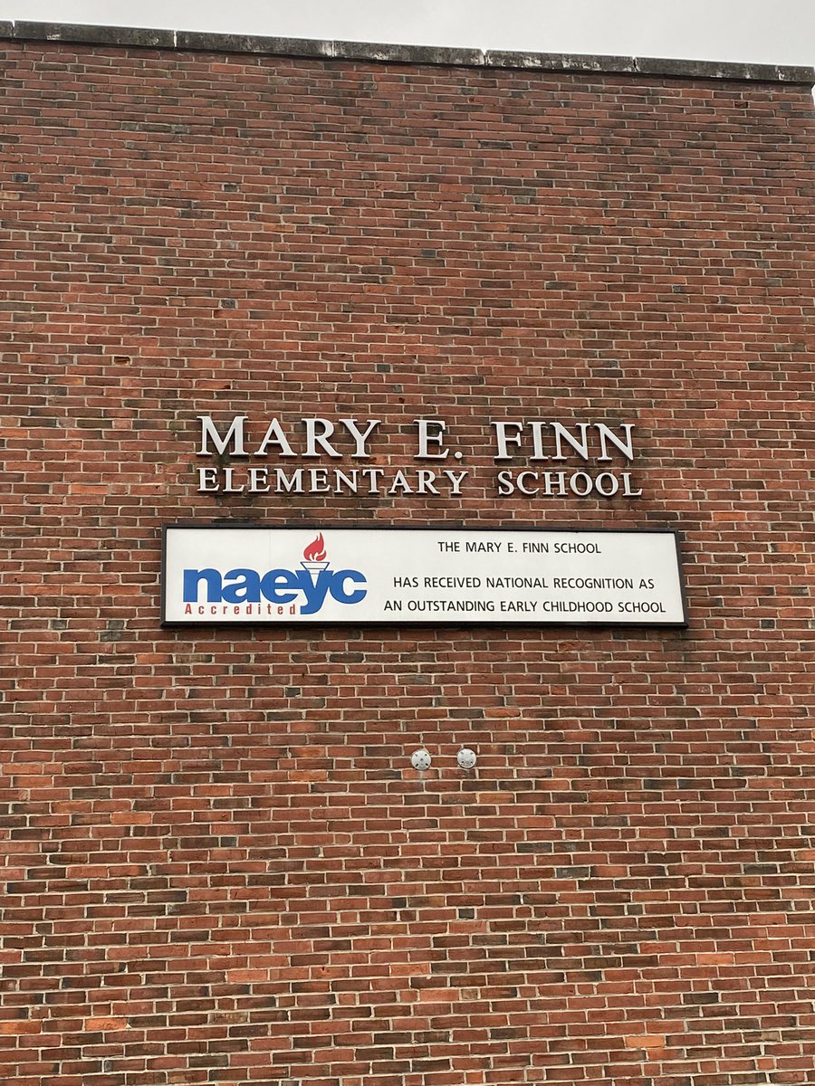 Great to see Principal Clayton Ryan at the Mary Finn School in Southborough. An accredited @NAEYC early childhood facility and a great place for children.   @NSBoroHR @17common @jillflanders @MSAA_33 @PrincipalGarden @MonetteStacy @MGeoghegan22 @DrCSJones #MSAAontheroad