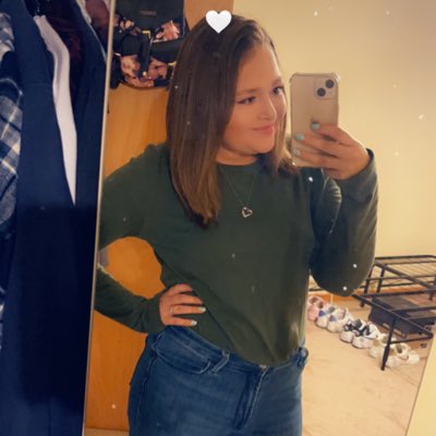 JuliaBeatty23's tweet photo. #NewProfilePic https://t.co/7NTw4QqD7Y
