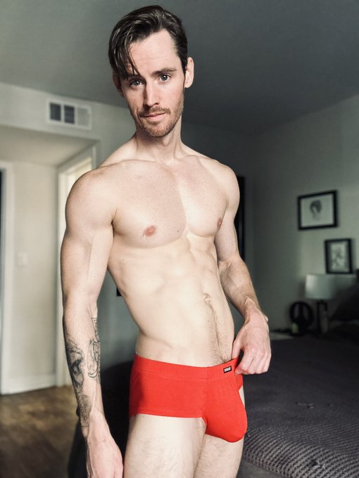 I have exciting plans this week&hellip; 😈 https://t.co/gYEeU6sicH<a href="/tag/shibari"class="tags"><span>#shibari</span></a><a href="/tag/ropeart"class="tags"><span>#ropeart</span></a>