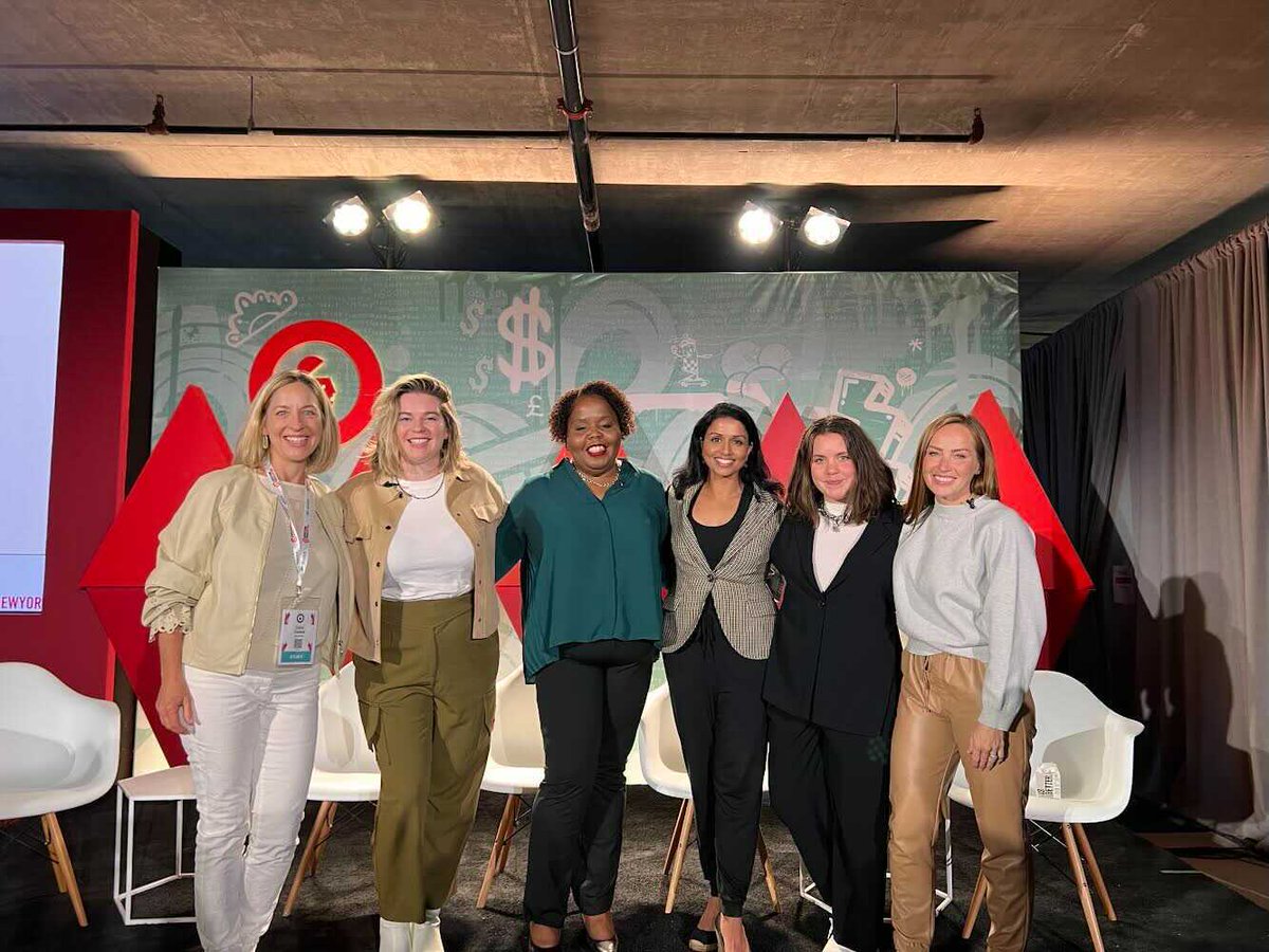 steph_colbourn's tweet photo. That's a wrap! Thank you to @AWNewYork_ for having me. It was an honor to speak on a panel with @MinaStarsiak @herfirst100K @DonelleBrown and @reenaninan @adlargemedia about the value (both culturally and financially) in creating a more equitable and diverse industry. https://t.co/0puGhnLLrs