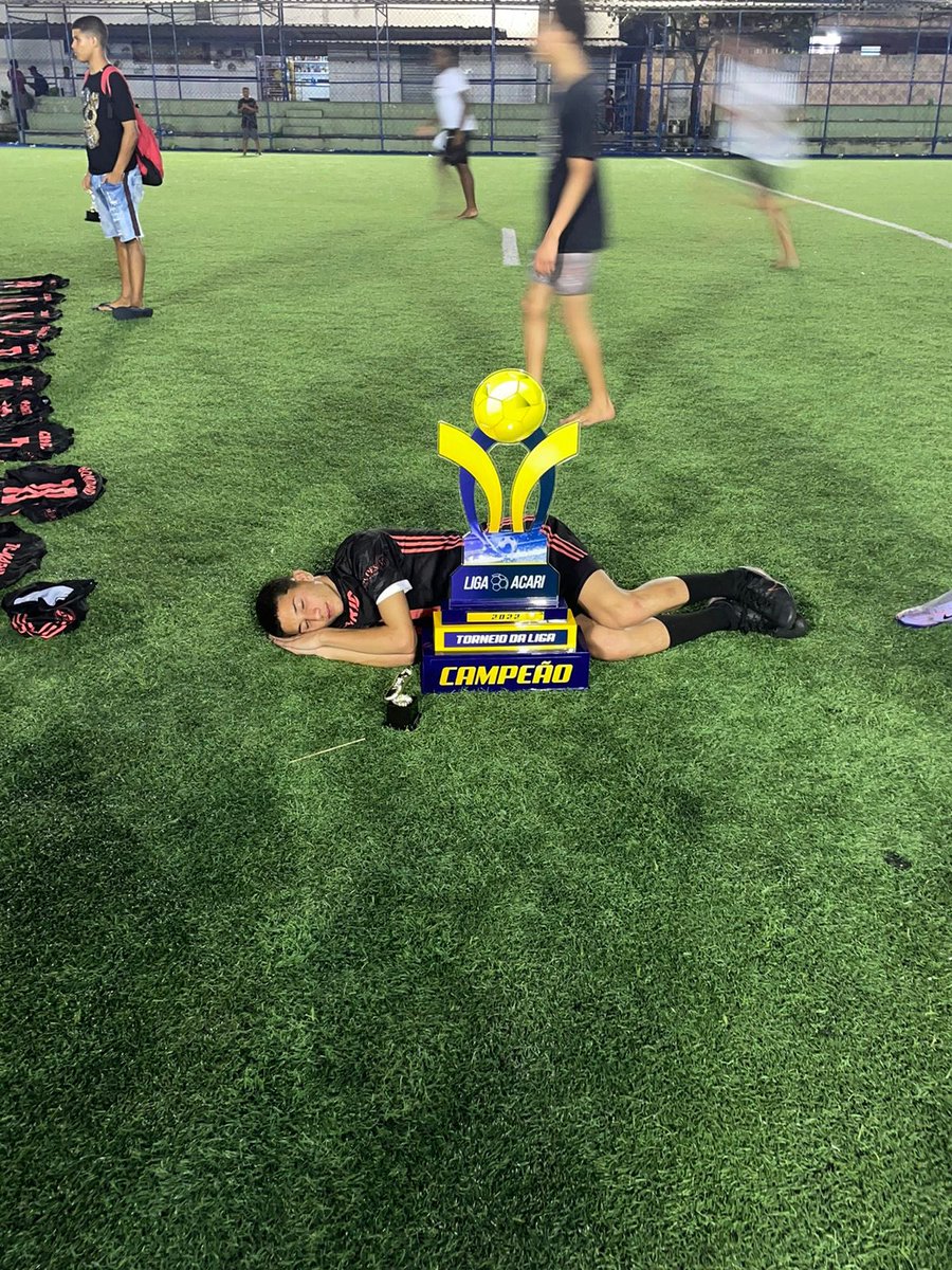 matheus06_silva's tweet photo. Campeão ✅ 
Melhor jogador ✅
06 online 🔛✅ 
1k ficou c os cria, obrigado do acari ✅
Foi por vocês meus irmãozão Juanzinho e Luan 👼🏻❤️ https://t.co/70bx00qGwk