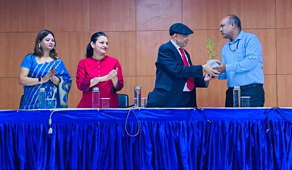 GeetikaGrover21's tweet photo. Attended the Organ donation program by Mr Lal Goel. The session was so innovative, informative, and instructive. All thanks to the organising team of Asco for this opportunity. @janjuamehak #asconoida https://t.co/FaPwuz401w