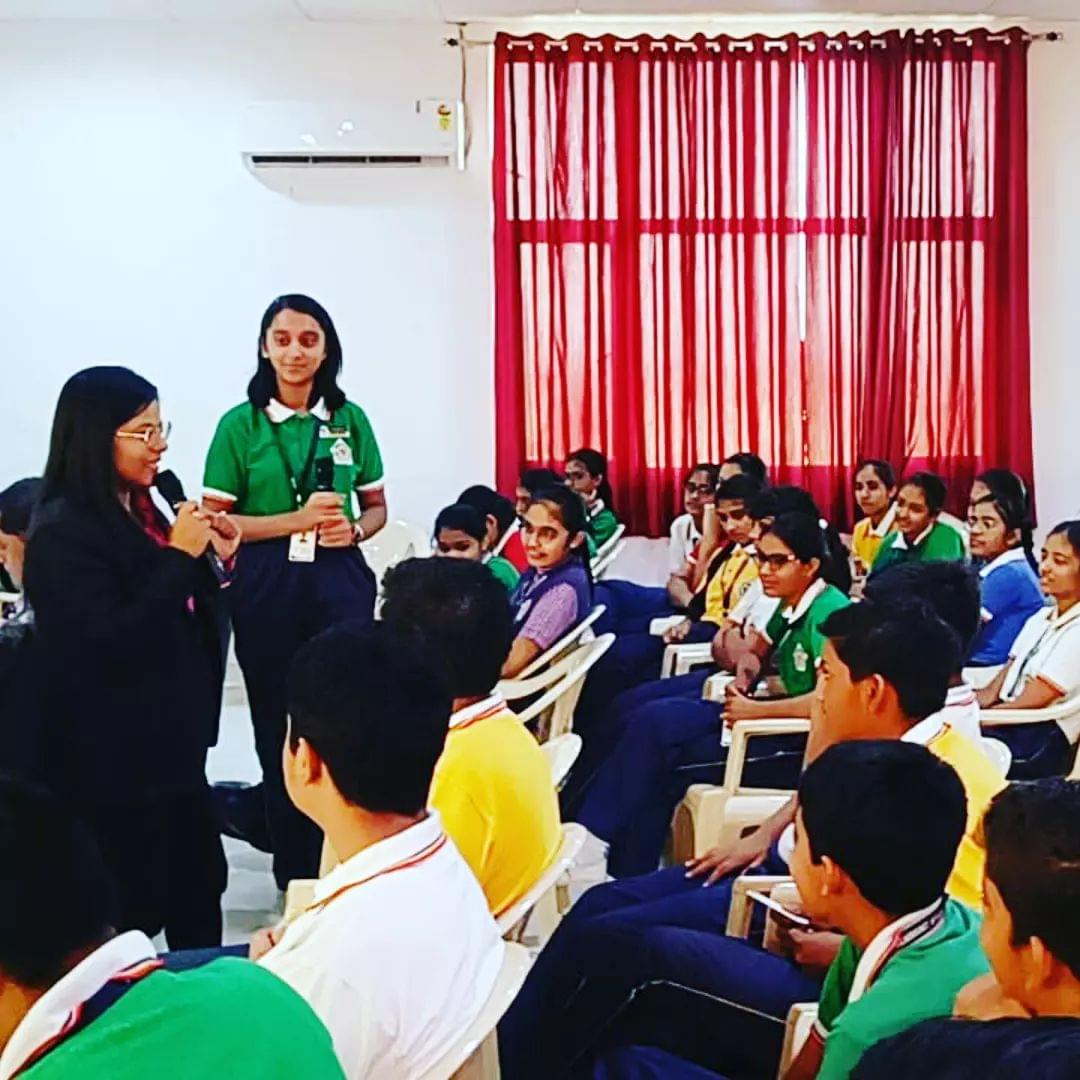 Deepikalalwani9's tweet photo. Recently we conducted Money Skills Workshop for Presidency School Ajmer With 250 Student Strength,,
Thanks to @presidencyschool_ @Clickhappiness2 @growskillz Team
For Wonderful Coordination to make this event successful..!!
#Training #clickhappiness #ajmer https://t.co/2BWDqYRUT6