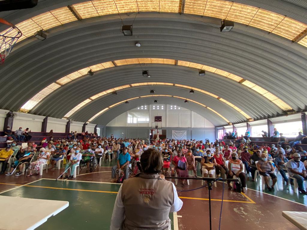 Conavi_mx's tweet photo. Realizamos la entrega de apoyos en San Juan Bautista Tuxtepec, Oaxaca, para nuestras y nuestros beneficiarios del Programa Emergente de Vivienda. https://t.co/3T1kXsV1OS