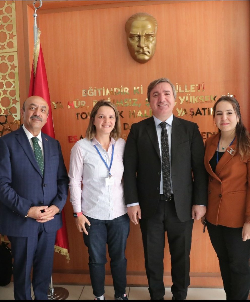 #iyikivarsınız Aksaray valisi Sayın @hmzaydg ,Aksaray İl Milli Eğt Müdürü Sayın <a href="/haciomerkartal/">Hacı Ömer KARTAL</a>  a çok teşekkür ederiz.
<a href="/balekfiliz/">filiz balekoğlu</a>