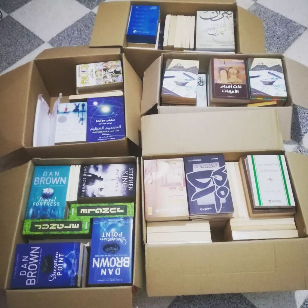 Ktoobz's tweet photo. I've been invited to do a book exhibit in a university in Kolea-Tipaza, so I packed the books I have in these cartons and I'll be heading their tomorrow inshallah, anyone In @ensseakolea is welcome to see around or chat with me about books ^^ https://t.co/RdT7nurWZN https://t.co/pJqKDy659b