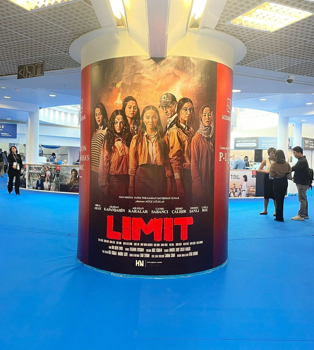 ka2ibe's tweet image. İkisi birden.. Ne güzel gurur 👏🏻🙏🏻 @makbulekosif #Mipcom #DuyBeni #Limit