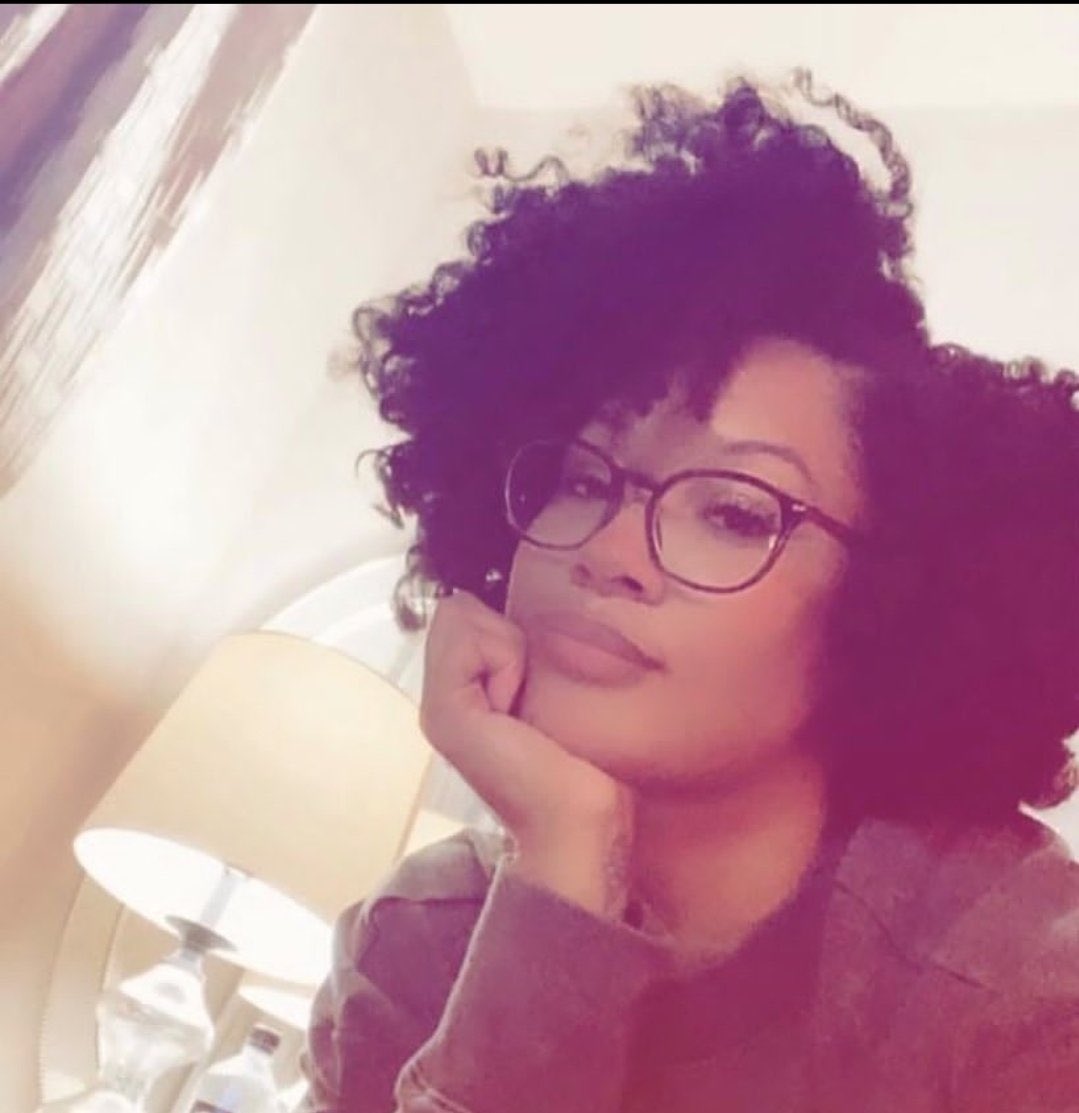 tayyyyjanae's tweet photo. Her birthday is TOMORROW and Iโm so excited like itโs my birthday ๐ฅฐ #LuvCrys #CrysDay ๐ @luvcrystalrenee https://t.co/8dB89FL1V1