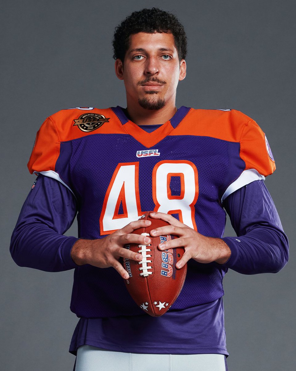 Former @USFLMaulers LS Mitchell Fraboni has been elevated to the 53-man roster for tonight's Denver Broncos game.