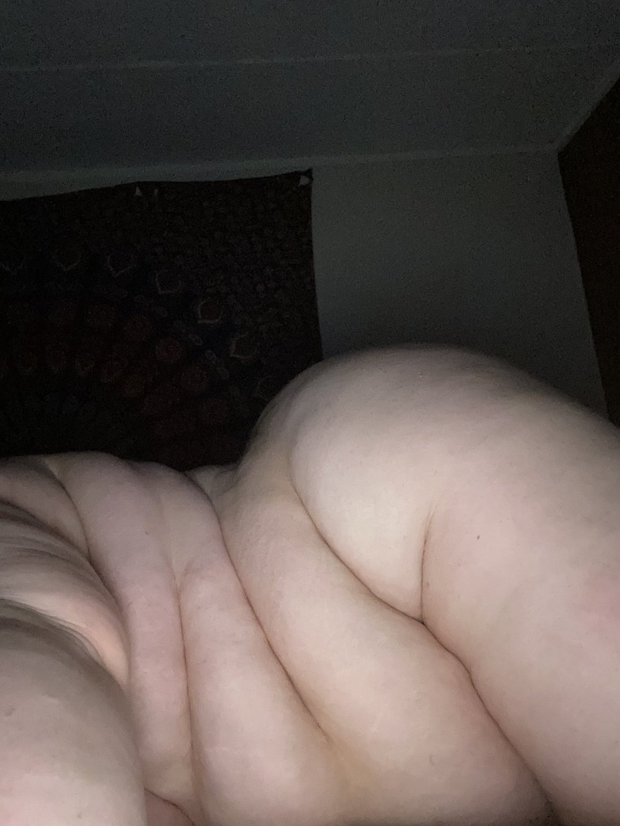 PostrRevenge's tweet photo. Here's some fat slut that deserves to be exposed for being such an easy whore haha

#exposeme #bbwslut #leaks #leaked #whore #slut https://t.co/Z9LC4G5RJU