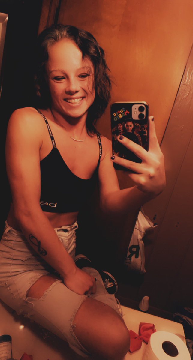 pixie_sinful's tweet image. #BallonDor #GIDLE #I_love_GIDLE_Nxde #HouseOfTheDragonHBO #baddie #RT #Nxde