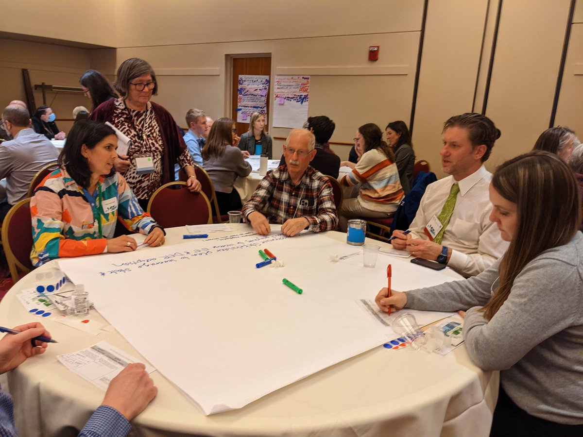 WASAL's tweet photo. Built Environment track are working on their storyboards!
#ClimateFastForward https://t.co/JD93vmf1eZ