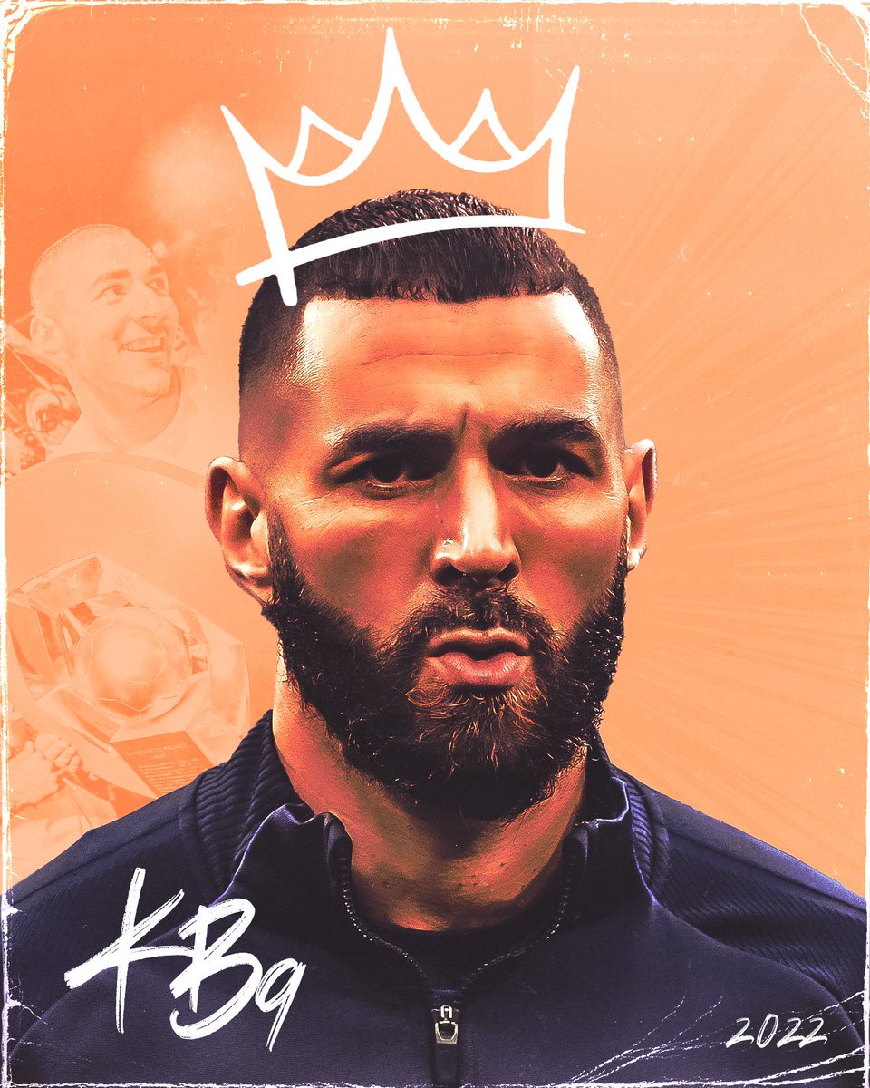 Ligue1's tweet photo. Que de chemin parcouru… Félicitations Karim @Benzema 🇫🇷 👏👑 ! 

#BallonDor | #Ligue1Legends https://t.co/PJQNFusbrw