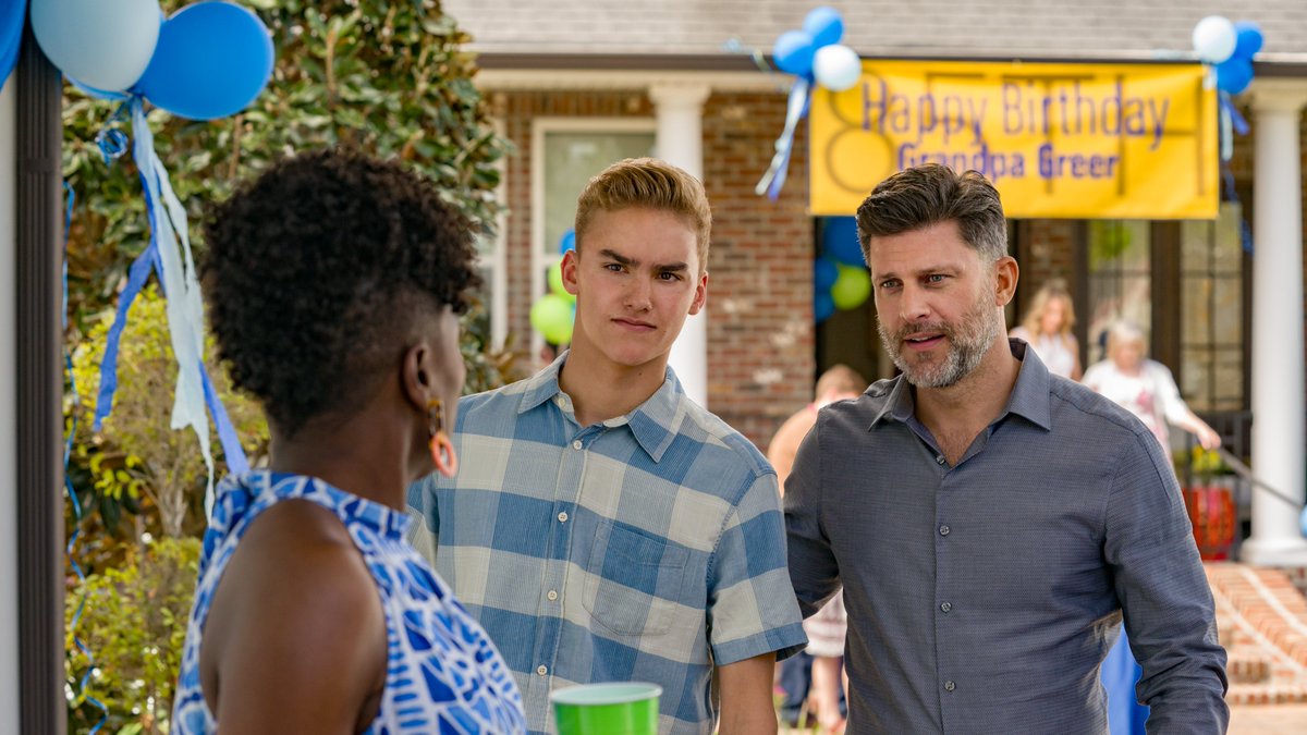 Calvin is not giving up on Nova just yet. 

See Calvin's return on a new episode of #QUEENSUGAR tonight at 8/7c, only on @owntv.