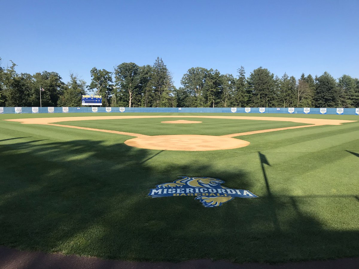 GavinSteiner7's tweet photo. Had a great time at the Misericordia University Baseball Camp in Dallas, PA on Sunday. Received some pitching, fielding and hitting instruction to start the morning. Went 1-2 at the plate and pitched one inning 0 H/0 BB/1 K/0 ER. @Misericordia_BB https://t.co/Kex8ybjNGm