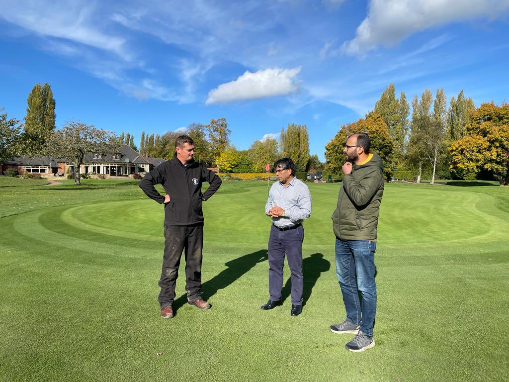 Bionema's tweet photo. Visited second trial site #Walsall near #Birmingham where turf looks good but still residual leatherjacket population is high #acelepryn #golfcourse #turf #greenkeepers #SyngentaTurfUK #SustainableTurf #biosummit22 #MinshadDr https://t.co/ILEpd7hKGu