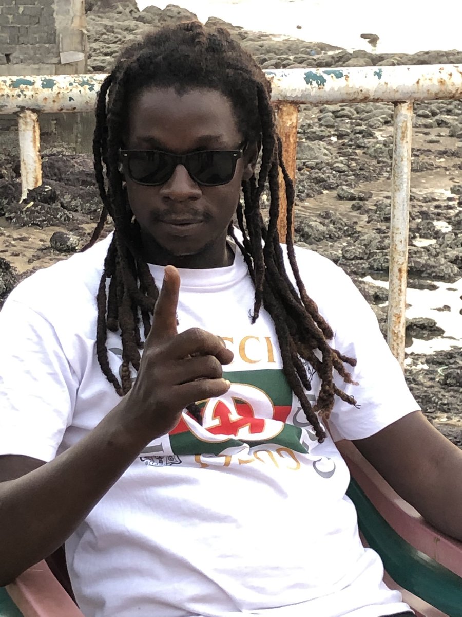 steeve1locks's tweet photo. C’est avec beaucoup d’émotion que j’ai appris la perte de mon ami (baba samba).
Je me sens chanceux de t’avoir eu pour ami. Je n’oublierai jamais ton humour, ta bienveillance et ta joie.
Repose en paix #babasamba🙏🏽🪦 https://t.co/Z6ZOKRsnve