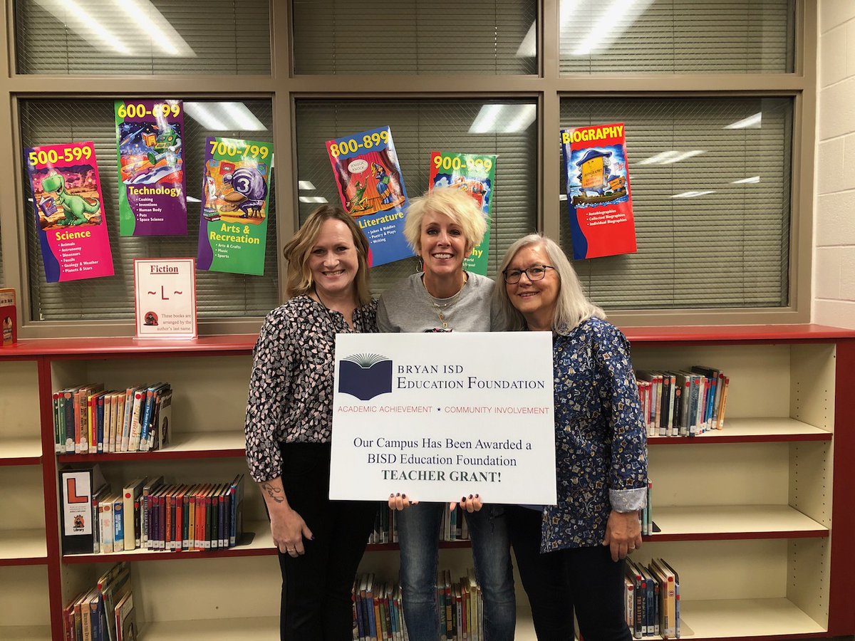 BISD_Libraries's tweet image. CONGRATULATIONS to Ms. Michelle Doyel, our Intermediate School Librarian! She was awarded 2 #BISDEducationFoundationGrants for biographies at #RaiderLibrary &amp;amp; series books at #LoboLibrary! @Rayburn_BISD @Long_BISD @BryanISD Thank you for working hard for our students &amp;amp; staff!