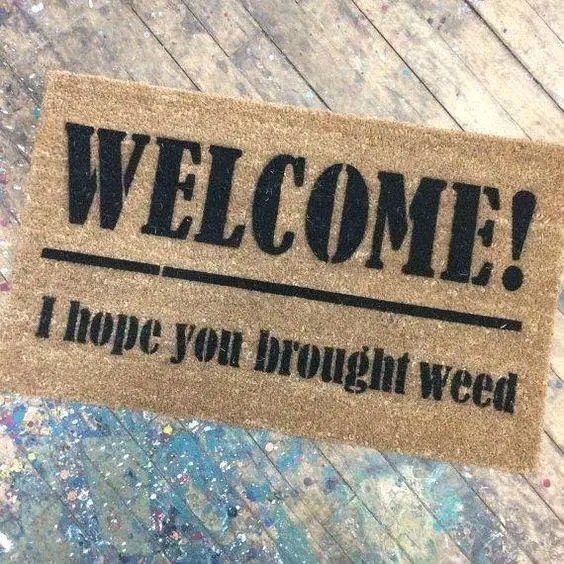Daviss420's tweet photo. Blessed nu Węęk 🍃💚
#WeedLovers #420humour 
#420life #420allday https://t.co/GYxuHfLFYL