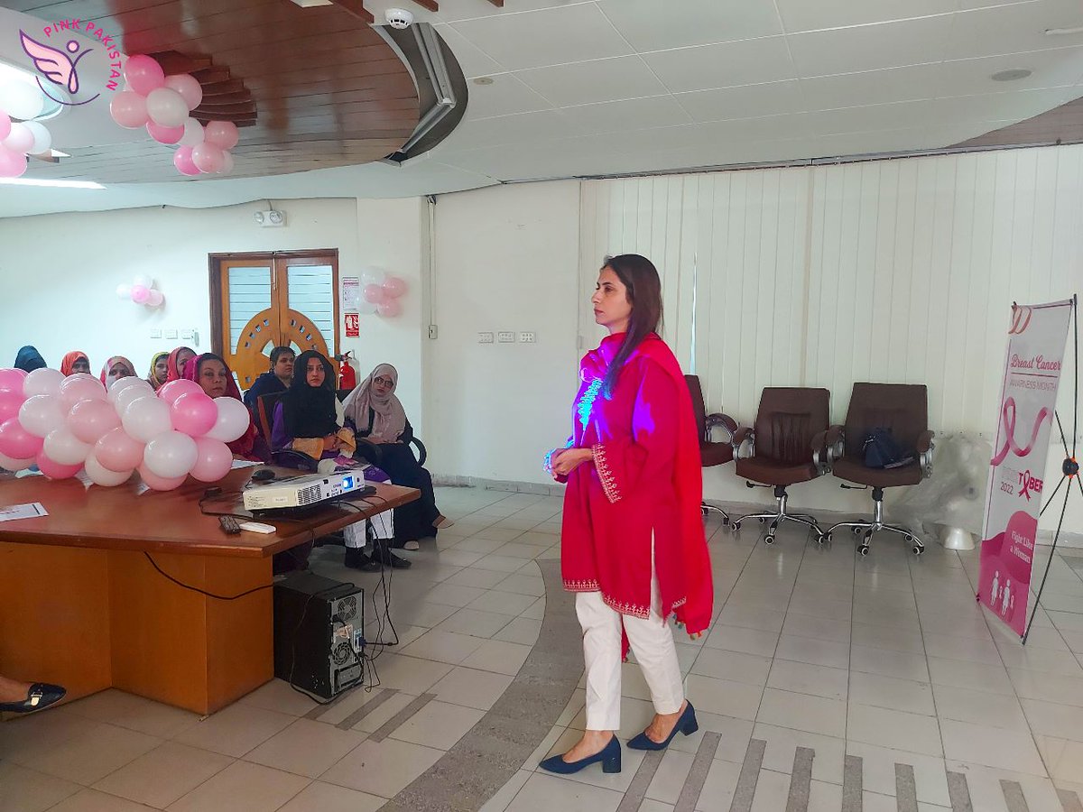 PakistanPink's tweet photo. Pink Pakistan has been working to create awareness in the country for Breast Cancer. President Pink Pakistan Dr. Zubaida Qazi conducted an awareness session at Soorty Enterprises - Pvt. Ltd. 
#PinkPakistan #drzubaidaqazi #pinkotber #BreastCancerAwarenessMonth #breastcancerwarrior https://t.co/XWObPB3oPT