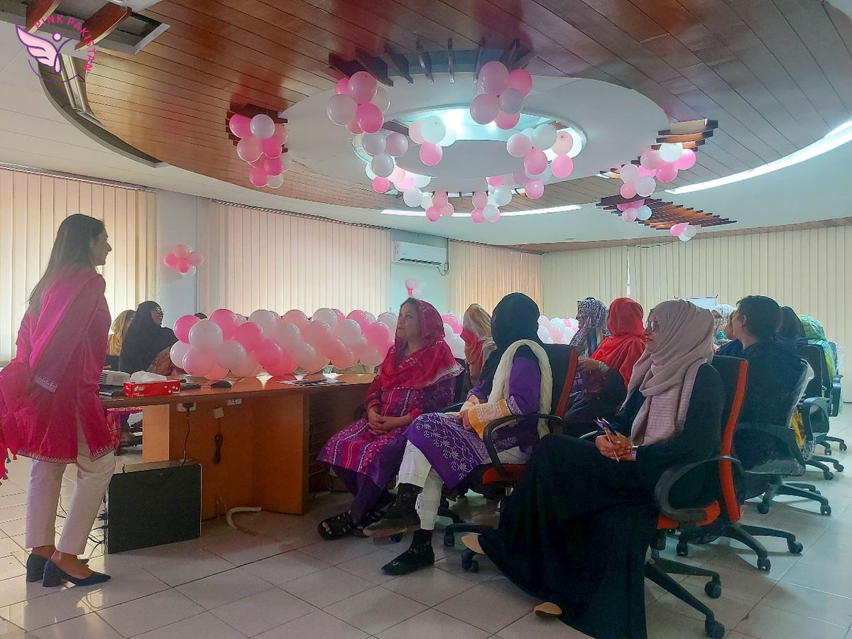 PakistanPink's tweet photo. Pink Pakistan has been working to create awareness in the country for Breast Cancer. President Pink Pakistan Dr. Zubaida Qazi conducted an awareness session at Soorty Enterprises - Pvt. Ltd. 
#PinkPakistan #drzubaidaqazi #pinkotber #BreastCancerAwarenessMonth #breastcancerwarrior https://t.co/XWObPB3oPT