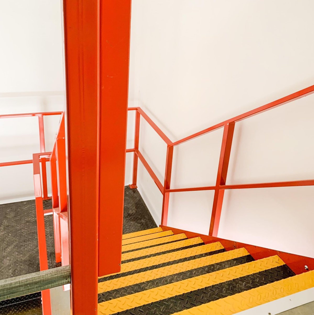 Things are moving fast on the MoreStore expansion with the staircase and mezzanine floor now installed. Keep an eye on our page for more exciting updates! 

#deeping #marketdeeping #lincolnshire #peterborough #spalding #stamford #burghleyhouse #peterboroughbusiness #movinghome