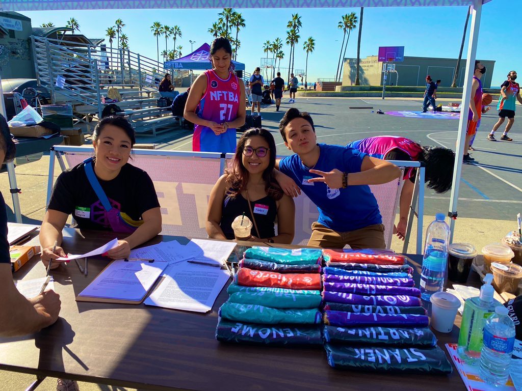 Peter Fang tweet media