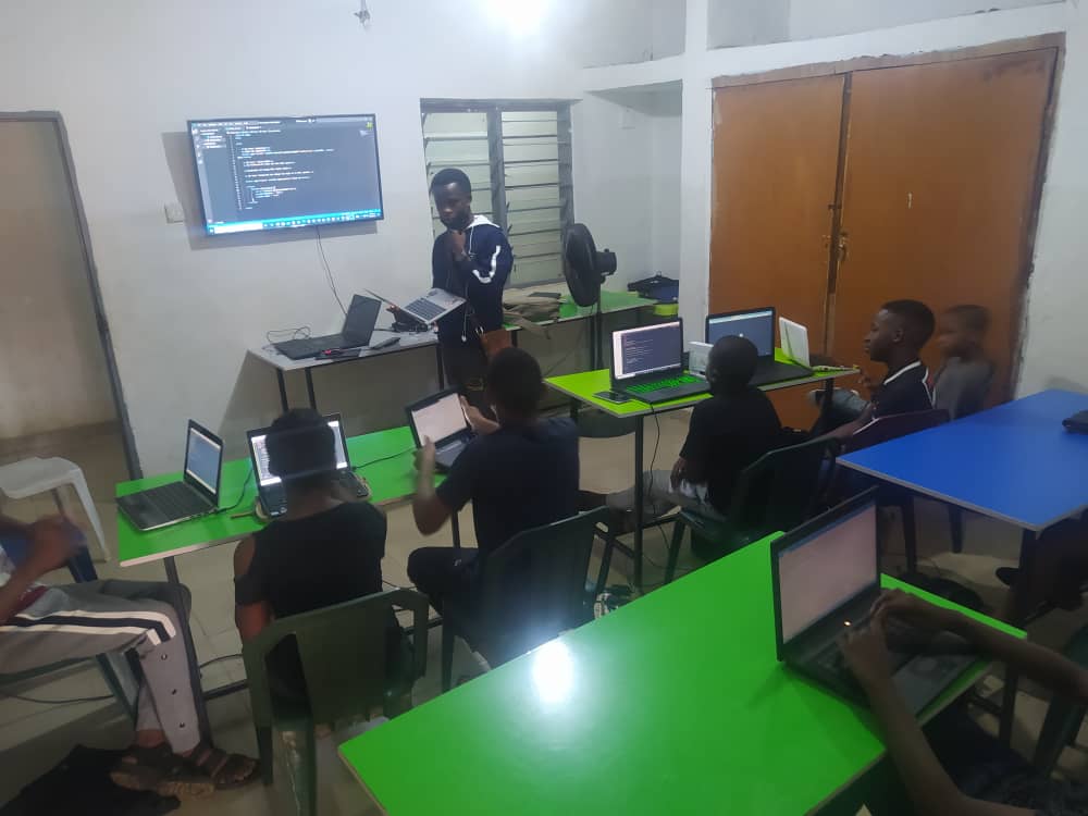 Celestine Nelson tweet media