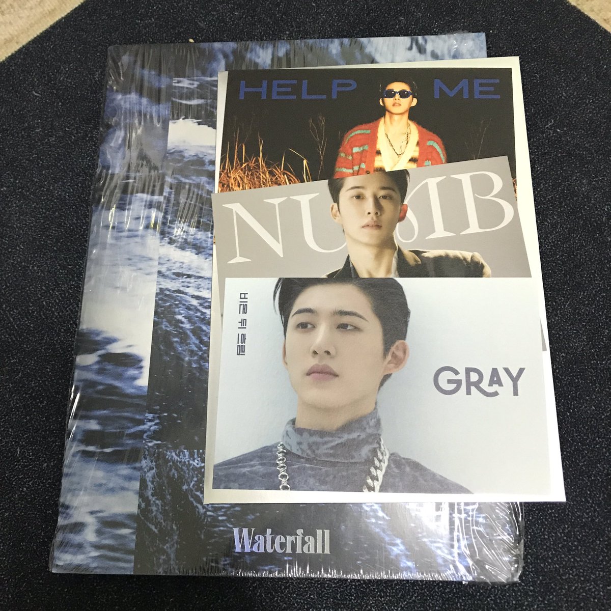 getleady131's tweet photo. WTS
B.I / HANBIN - WATERFALL ALBUM
WATERFALL VERSION
WITH POSTCARDS &amp; STICKER SET
RM 40 exclude postage

@PasarKimHanbin #PASARKimHanbin #BI #KimHanbin https://t.co/SYFWJr28eU