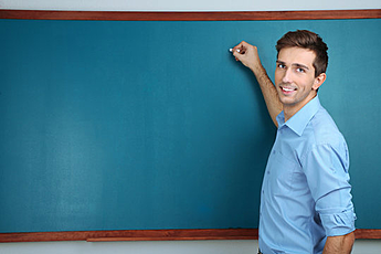 Online since 2009, zcu.io/dPVM remains the best place to find #facultyjobs in academia.
Click Here to see why: zcu.io/B9zd

#facultyhiring #professorjobs #higheredjobs #collegeprofessors #teachingjobs